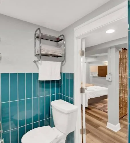 Apartment Logan Square Monthly *