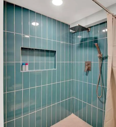 Logan Square Monthly Apartment *